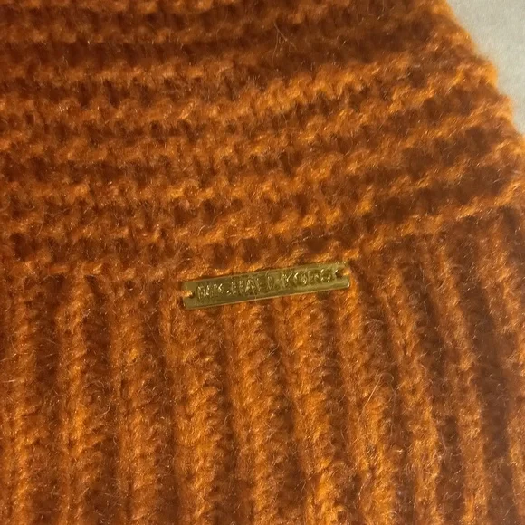 Michael Kors Comfy Cozy Sweater, Small - Picture 3 of 7